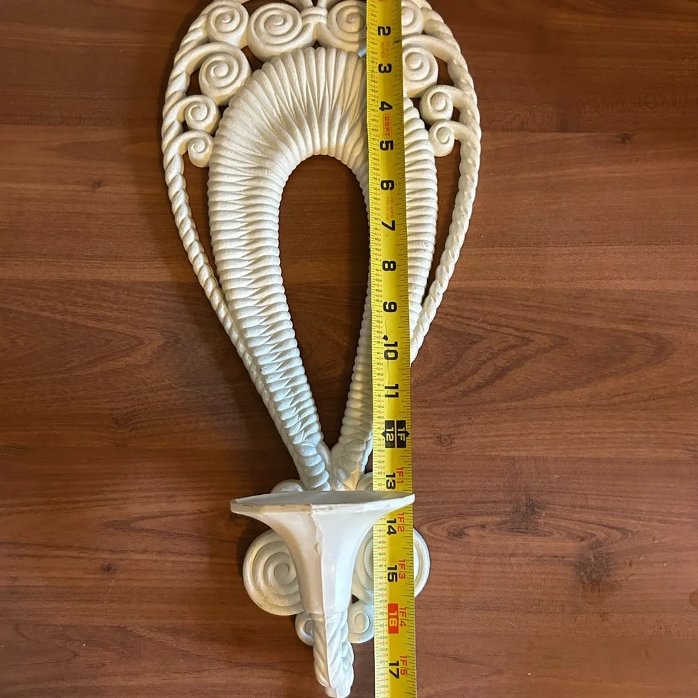 Vintage Burwood Elegant Cream Wall Sconce